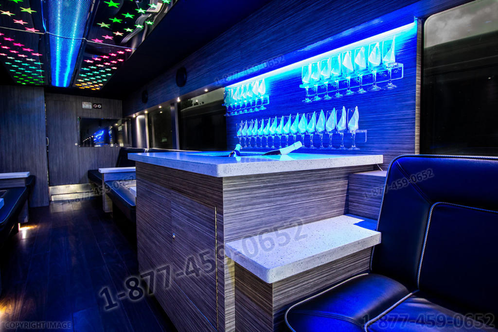 toronto party bus