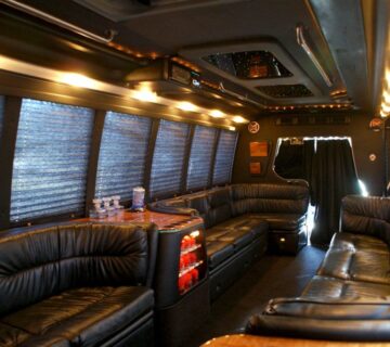 toronto party bus
