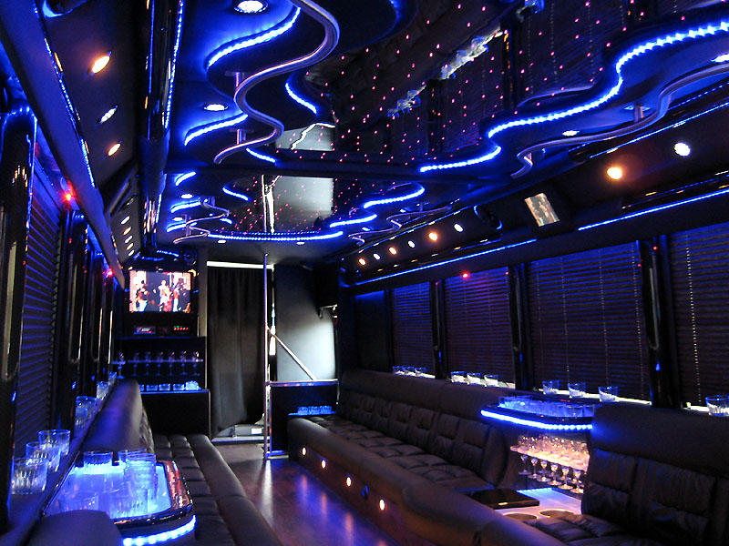 toronto party bus services