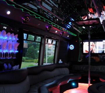 toronto party bus