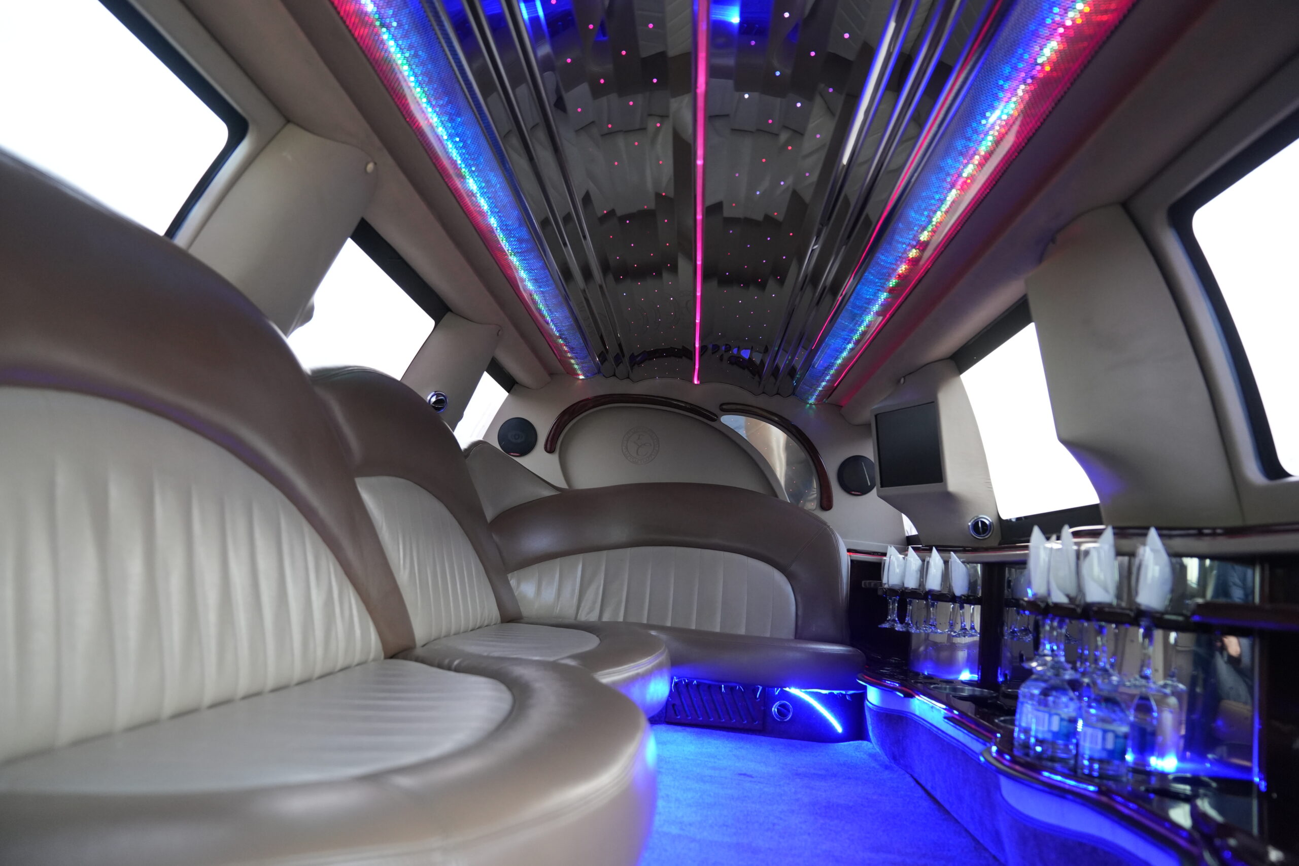 toronto party bus rentals