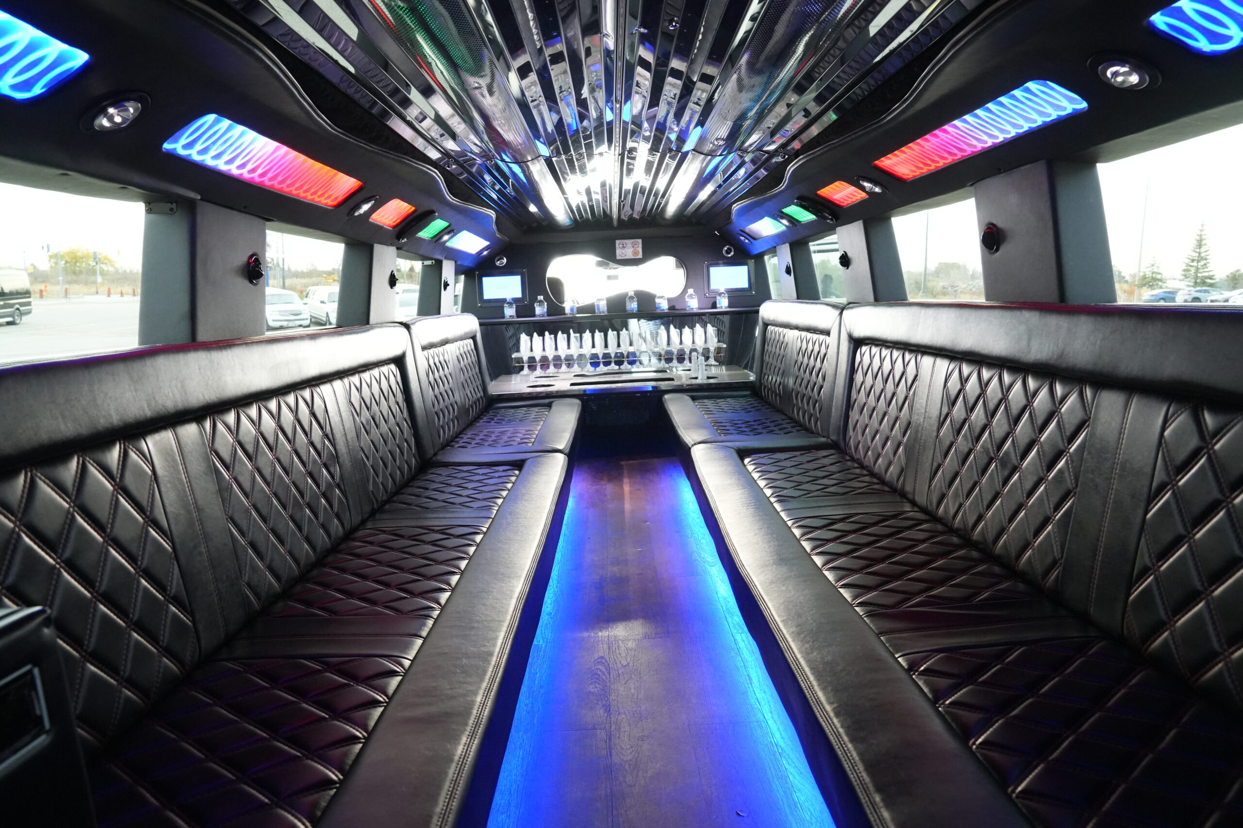 toronto party bus