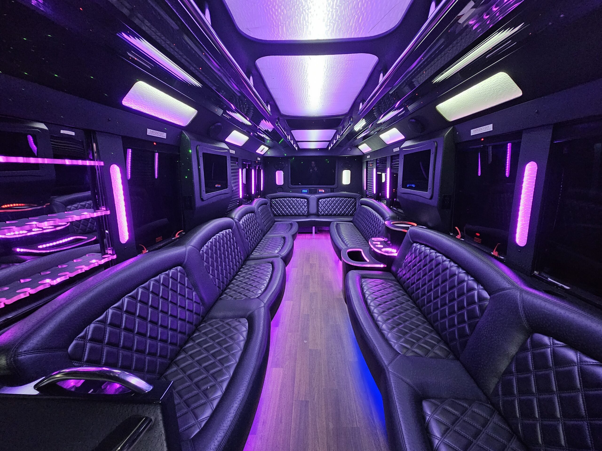 toronto party bus rental